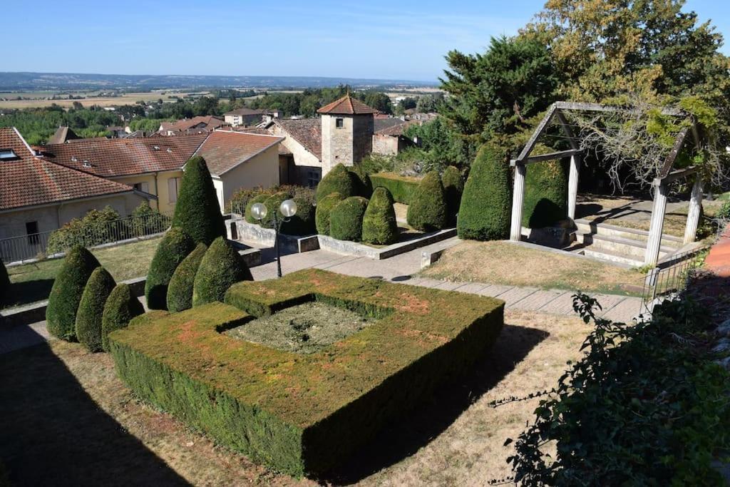 Gite Des Remparts Reservation Par Telephone Laissez Vos Coordonnees La Cote-Saint-Andre Extérieur photo